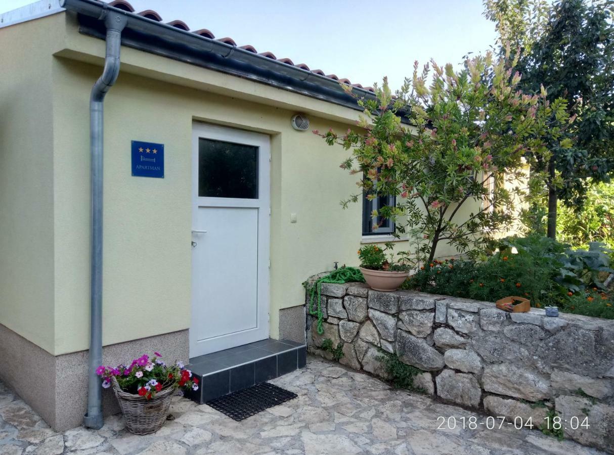 Apartman Vivian Пула Екстер'єр фото